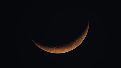 Las noches de octubre se convertirán en escenarios que reciben a diversos eventos astronómicos como lo es la Luna Nueva (ESPECIAL) 