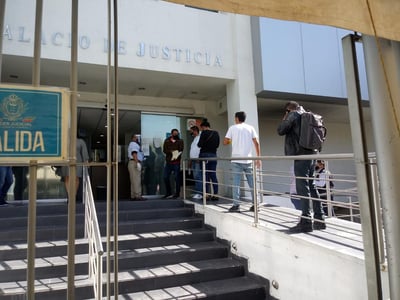 La audiencia de vinculación a proceso tuvo lugar el mediodía del martes en el Palacio de Justicia de Gómez Palacio y fue presenciada por los imputados vía teleconferencia. (EL SIGLO DE TORREÓN)