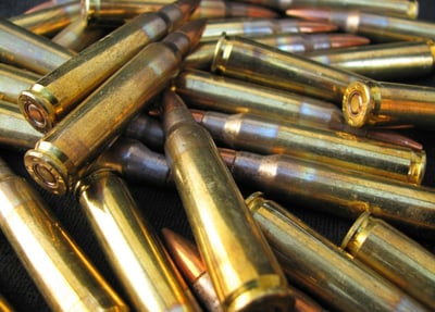 Gobierno de AMLO  sostiene que los fabricantes saben que sus prácticas contribuyen al tráfico de armas . (ARCHIVO)