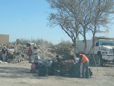 Centros de transferencia de desechos en Torreón siguen vaciándose de parte de la autoridad.
