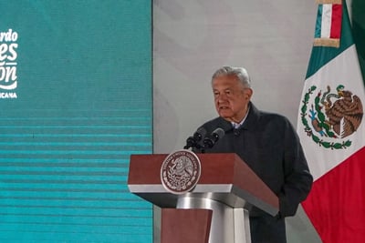El presidente sigue hablando del periodista Carlos Loret en sus ruedas de prensa. (ARCHIVO)