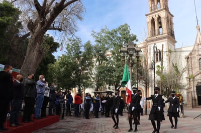 Ayuntamientos conmemoran el 109 aniversario del Ejército Mexicano con diversos eventos.