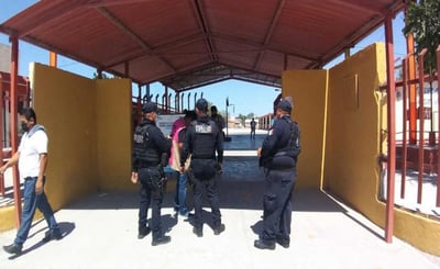 Imagen Hombres privan de su libertad a votantes en una escuela de Tamaulipas