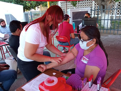 Ayer se celebró el Día Mundial del Donante de Sangre en el Hospital General de Zona No. 16 del Seguro Social en Torreón. (EL SIGLO DE TORREÓN)