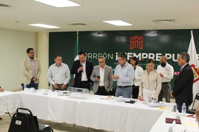 Eligen propuesta de integrantes del Consejo Consultivo de Desarrollo Metropolitano de La Laguna, en tómbola con notario público.