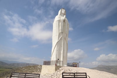 La monumental imagen se encuentra ubicada en el cerro de Dolores de Gómez Palacio. (EL SIGLO DE TORREÓN)