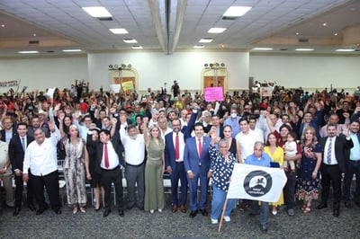 Castañeda se dijo agradecido con los municipios del Distrito 02 de Durango, pues le dieron su apoyo para representarlos en la Cámara de Diputados. (EL SIGLO DE TORREÓN)