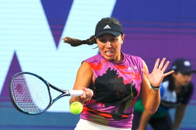 Jessica Pegula derrotó 7-5, 6-1 a Viktoria Azarenka y avanzó a la final del Abierto de Guadalajara, donde espera rival.