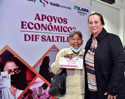 Imagen DIF Saltillo entrega apoyos económicos al padrón de beneficiarios