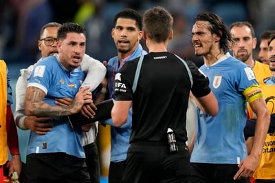 Imagen FIFA suspende a 4 jugadores de Uruguay por caos en Mundial