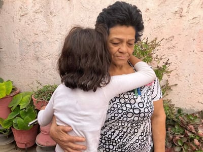 La madre de la fallecida menciona que en el hospital le dijeron que su hija estaba bien y la dieron de alta.