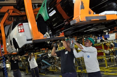 La fabricación acumulada en los dos primeros meses de 2023 ascendió a 313 mil 847 vehículos. (ESPECIAL)