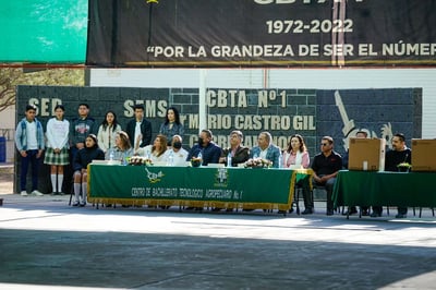 El rector de la Ibero hizo el anuncio durante una donación al Colegio de Bachillerato. (EL SIGLO DE TORREÓN)