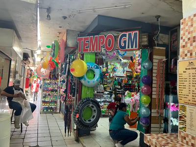 Imagen Aseguran que en unos meses locatarios del mercado municipal de Matamoros tendrán sus escrituras