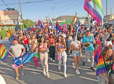 Este domingo 11 de junio se llevará a cabo la primera Marcha del Orgullo LGBTIQ+ en Lerdo; saldrá de la Plaza de Armas a las 18:00 horas.