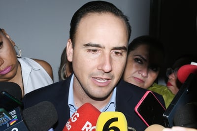 Manolo Jiménez Salinas, gobernador electo, reconoció que la deuda de Coahuila será un reto financiero importante en su gestión. (FERNANDO COMPEÁN / EL SIGLO DE TORREÓN)