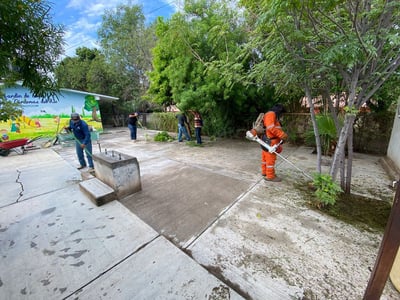 Servicos Públicos realiza trabajos de mantenimiento en toda la ciudad de Lerdo. (CORTESÍA)