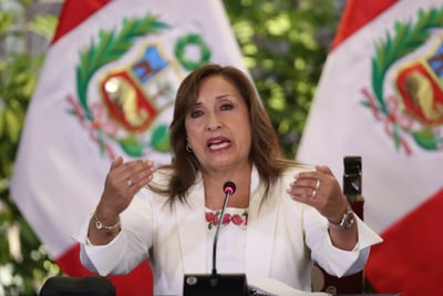 La presidenta de Perú acudió el pasado 6 de junio a la Fiscalía de la Nación para ser interrogada por Benavides. (ARCHIVO)