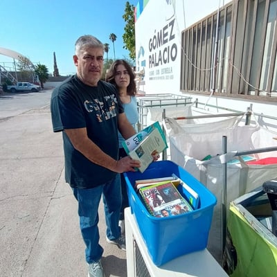 Reciben 600 kilos de libros y cuadernos en campaña de reciclaje de Medio Ambiente de Gómez. (CORTESÍA)
