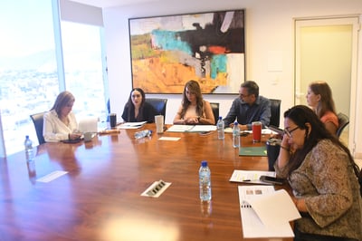 El director del IMCE, Antonio Edmundo Méndez Vigatá, se reunió con los regidores de la Comisión de Educación, Arte y Cultura.