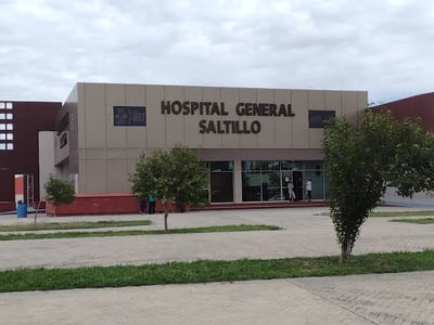 El hombre fue llevado al Hospital General de Saltillo. (EL SIGLO DE TORREÓN)