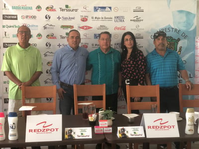 Imagen Presentan Anual de Golf y Tenis en Campestre Gómez Palacio