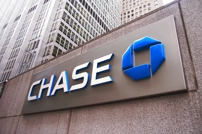 El Chase UK alerta de que los timadores envían emails o hacen llamadas haciéndose pasar por agentes o proveedores de servicios de criptomonedas. (TWITTER/X)