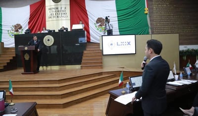 Imagen Comparece Consejero Presidente del IEPC, Roberto Herrera Hernández ante el Congreso del Estado