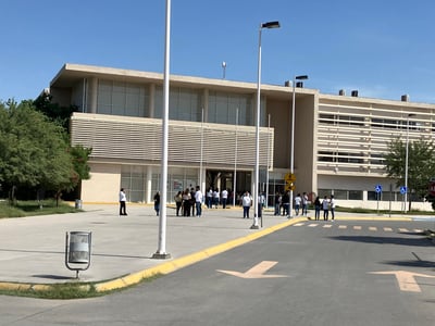 El referéndum se da luego de acusaciones que hicieron estudiantes de la PVC de Torreón por supuesto acoso sexual y hostigamiento. (ARCHIVO)