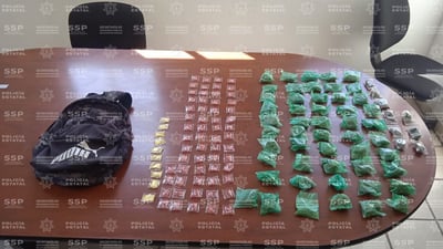 La mochila con la droga fue asegurada por elementos de la Policía Estatal en la ciudad de Lerdo.