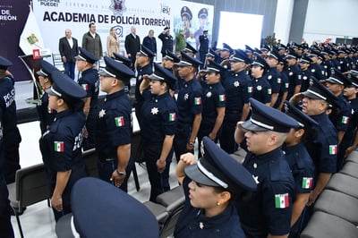Se graduaron 87 cadetes de la Academia de Policía, con lo que se reforzará la Policía Municipal de Torreón. (FERNANDO COMPEÁN / EL SIGLO DE TORREÓN)