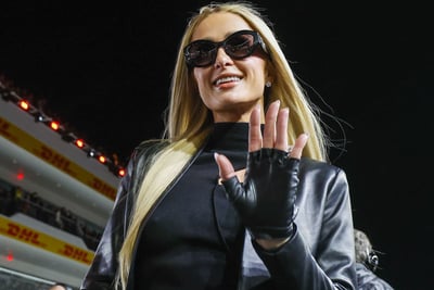 Imagen Paris Hilton confiesa qué la orilló a tener a sus hijos  por gestación subrogada