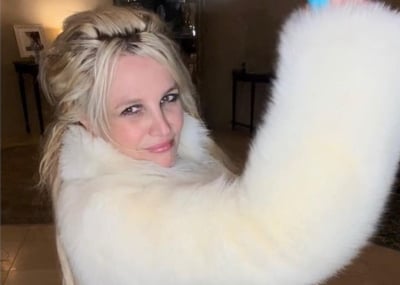 Britney Spears no deja de preocupar a sus fans en redes sociales, donde no ha dejado de publicar fotos y videos un tanto extraños y hasta perturbadores.