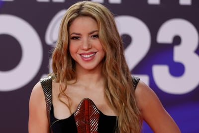 Hay fuertes rumores de que a casi dos años de la separación entre Shakira y Gerard Piqué, la colombiana esté abriendo su corazón nuevamente, ahora para el productor argentino Rafael Arcaute.