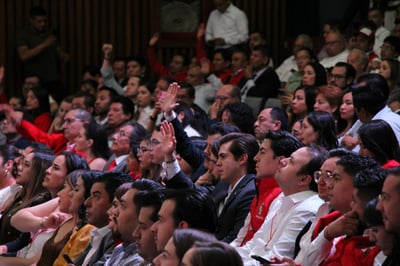Durante la reunión de este día, que será de carácter virtual, también se hará la toma de protesta a los nuevos integrantes del Consejo Político Nacional y de la Comisión Política Permanente. (ARCHIVO)