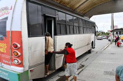 Cepeda González reconoció que el servicio de transporte público se había tenido descuidado y que acuerdos no se han respetado.