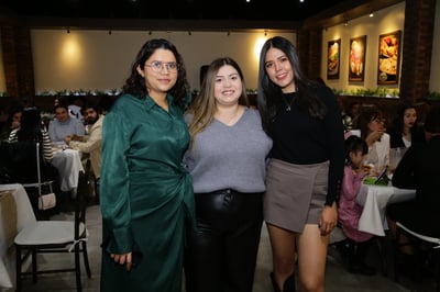 Érika Carrillo, Mariana Flores y Montserrat Islas (EL SIGLO DE TORREÓN / ENRIQUE CASTRUITA)
