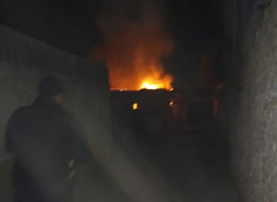 Imagen Se registra incendio en colonia Nuevo Refugio de Gómez Palacio