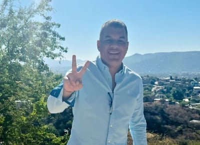 Erick Catalán compitió en 2021 por la presidencia municipal de Iguala por el Partido Verde, elección que perdió contra el actual alcalde, David Gama Pérez.