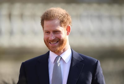 Príncipe Harry regresa a Estados Unidos tras visitar a su padre Carlos III