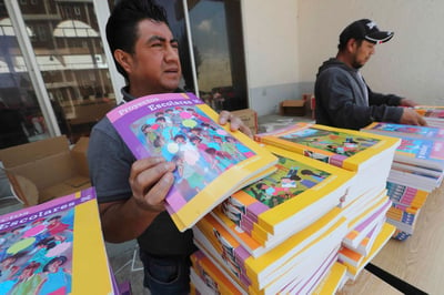 El Gobierno de Coahuila anunció la distribución de más de tres millones de Libros de Texto Gratuitos de la SEP en escuelas públicas. (ARCHIVO)