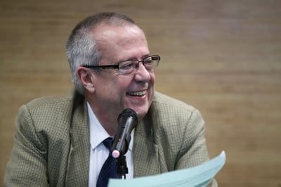 Imagen Carlos Urzúa, el exsecretario de AMLO que se sumó a la campaña de Gálvez
