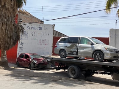 Accidente sobre avenida de Las Viñas. (EL SIGLO DE TORREÓN)