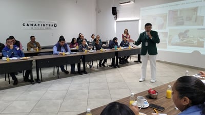 El Instituto Mexicano del Seguro Social Coahuila presentó este martes el programa Entornos Laborales Seguros y Saludables. (CORTESÍA)