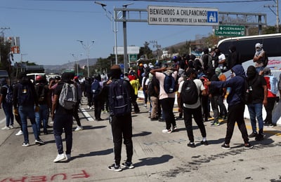 Manifestantes de Chilpancingo tras asesinato de estudiante. 