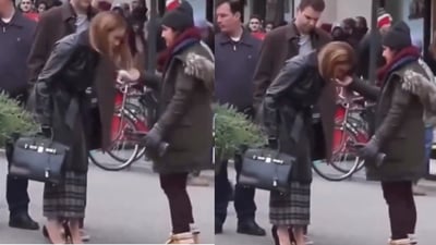 Imagen VIDEO: Jennifer López desata las críticas al escupirle en la mano su chicle a su asistente