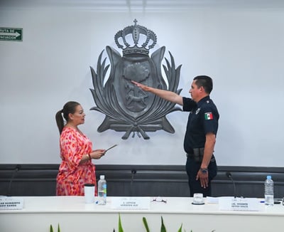 La alcaldesa Leticia Herrera, nombra nuevo director de Seguridad Pública; era comandante del GORI.