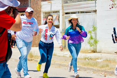 La candidata a diputada local por el Distrito 13 de la coalición Fuerza y Corazón por Lerdo, Susy Torrecillas. (DIANA GONZÁLEZ)