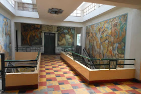 Imagen Deteriorados los murales del Instituto 18 de Marzo en Gómez Palacio