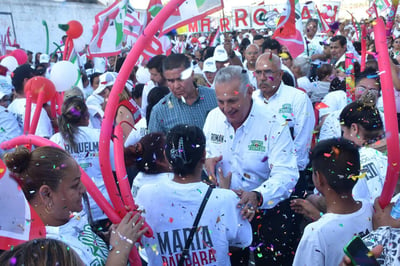 Elecciones Coahuila Encabeza Román acto masivo en La Aviación